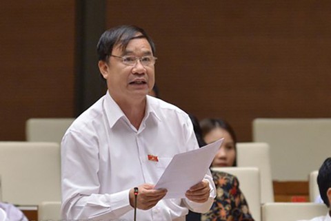 Rượu bia có hại sao lại cúng ông bà tổ tiên? - Ảnh 1. Rượu bia có hại sao lại cúng ông bà tổ tiên? - Ảnh 1.