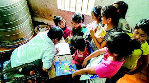 Chữ của thầy Trường - Ảnh 1. Chữ của thầy Trường - Ảnh 1.