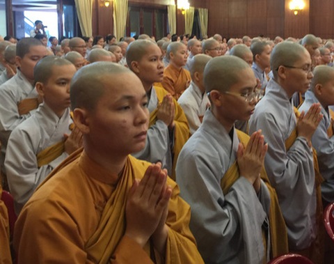 Cầu siêu cho nạn nhân tử vong vì tai nạn giao thông - Ảnh 2. Cầu siêu cho nạn nhân tử vong vì tai nạn giao thông - Ảnh 2.