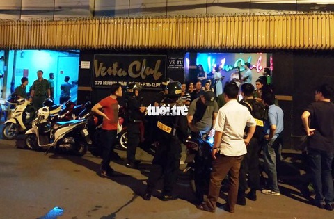 Cả trăm khách quán bar ở Phú Nhuận nghi ‘phê’ ma túy - Ảnh 1. Cả trăm khách quán bar ở Phú Nhuận nghi ‘phê’ ma túy - Ảnh 1.