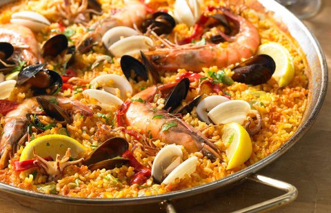 Ghé Tây Ban Nha đừng quên ăn thử cơm paella - Ảnh 1. Ghé Tây Ban Nha đừng quên ăn thử cơm paella - Ảnh 1.