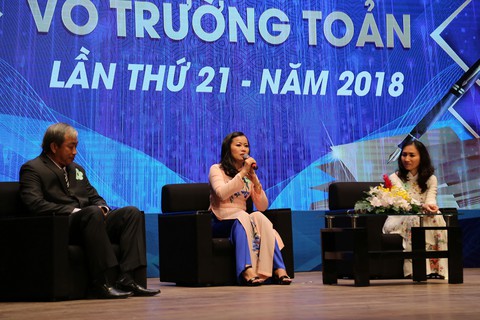 Rơi nước mắt với tâm sự của cô giáo nhận giải thưởng Võ Trường Toản - Ảnh 1. Rơi nước mắt với tâm sự của cô giáo nhận giải thưởng Võ Trường Toản - Ảnh 1.