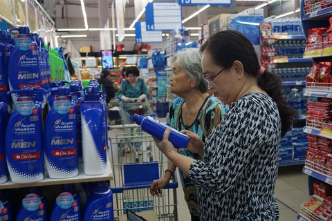 Chỉ còn 3 ngày mua bình nước rửa chén 4kg với giá 1.000đ tại Co.opmart và Co.opXtra - Ảnh 1. Chỉ còn 3 ngày mua bình nước rửa chén 4kg với giá 1.000đ tại Co.opmart và Co.opXtra - Ảnh 1.