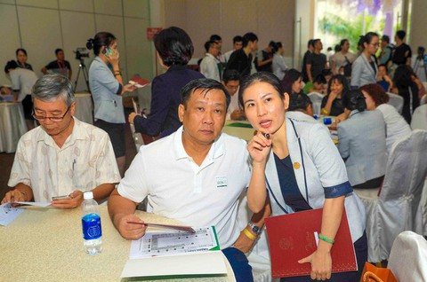 Chen chân mua nhà tại lễ mở bán căn hộ The Peak - Ảnh 8. Chen chân mua nhà tại lễ mở bán căn hộ The Peak - Ảnh 8.