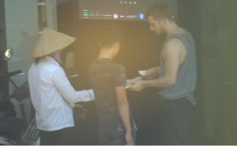 Chèo kéo, chặt chém du khách, không thể bế tắc - Ảnh 2. Chèo kéo, chặt chém du khách, không thể bế tắc - Ảnh 2.