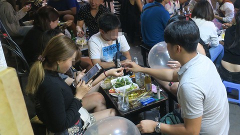 Nhiều thiếu niên có vấn đề sức khỏe tâm thần - Ảnh 1. Nhiều thiếu niên có vấn đề sức khỏe tâm thần - Ảnh 1.