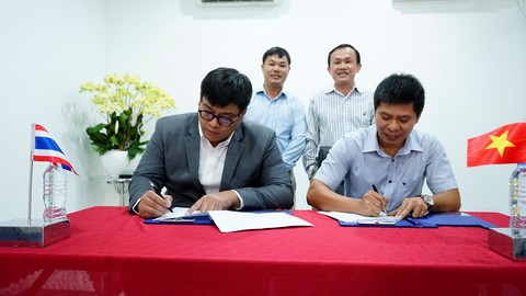 Cơ hội nào cho hàng Việt ngược dòng Thái Lan? - Ảnh 1. Cơ hội nào cho hàng Việt ngược dòng Thái Lan? - Ảnh 1.