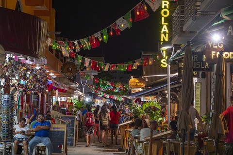 Khám phá bán đảo Yucatán với tàn tích Maya - Ảnh 8. Khám phá bán đảo Yucatán với tàn tích Maya - Ảnh 8.
