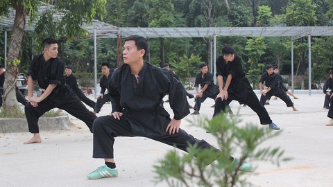 Người làm ngành y luyện... võ - Ảnh 1. Người làm ngành y luyện... võ - Ảnh 1.