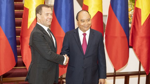 Thủ tướng Medvedev: Việt - Nga là quan hệ đặc biệt - Ảnh 1. Thủ tướng Medvedev: Việt - Nga là quan hệ đặc biệt - Ảnh 1.