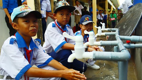 Khánh thành 4 công trình cấp nước sạch cho học sinh Bạc Liêu - Ảnh 1. Khánh thành 4 công trình cấp nước sạch cho học sinh Bạc Liêu - Ảnh 1.