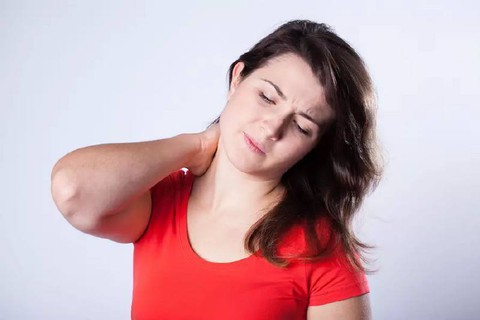 Điều trị căng đau vai gáy - Ảnh 1. Điều trị căng đau vai gáy - Ảnh 1.