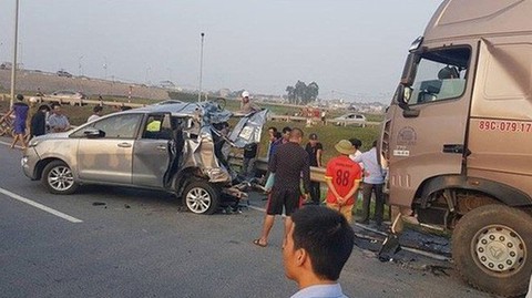 Vụ lùi xe trên cao tốc: Kháng nghị hủy 2 bản án của tòa Thái Nguyên - Ảnh 1. Vụ lùi xe trên cao tốc: Kháng nghị hủy 2 bản án của tòa Thái Nguyên - Ảnh 1.