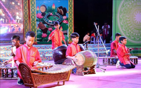 Liên hoan nhạc ngũ âm và múa dân gian Khmer - Ảnh 1. Liên hoan nhạc ngũ âm và múa dân gian Khmer - Ảnh 1.