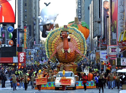 Lễ Tạ ơn Thanksgiving của Mỹ ngoài gà tây còn có những gì? - Ảnh 9. Lễ Tạ ơn Thanksgiving của Mỹ ngoài gà tây còn có những gì? - Ảnh 9.