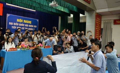 Chiều nay 22-11, bà Nguyễn Thị Quyết Tâm gặp cử tri quận 2 - Ảnh 1. Chiều nay 22-11, bà Nguyễn Thị Quyết Tâm gặp cử tri quận 2 - Ảnh 1.