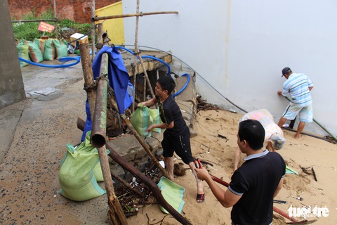 Ứng phó bão số 9, Khánh Hòa cấm biển - Ảnh 5. Ứng phó bão số 9, Khánh Hòa cấm biển - Ảnh 5.