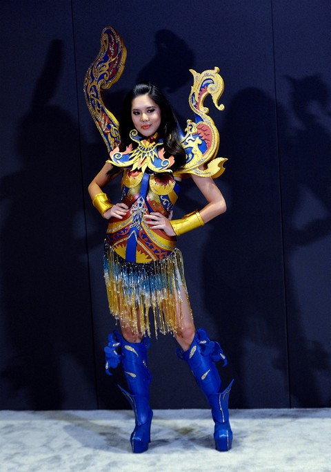 Quốc phục đại diện các nước dự Miss Universe 2018 ra sao? - Ảnh 3. Quốc phục đại diện các nước dự Miss Universe 2018 ra sao? - Ảnh 3.