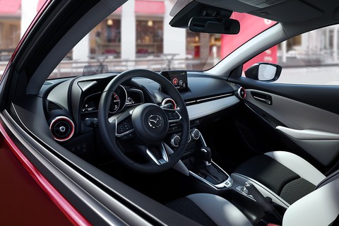 Mazda 2 bản mới giá hơn 500 triệu có gì đặc biệt? - Ảnh 3. Mazda 2 bản mới giá hơn 500 triệu có gì đặc biệt? - Ảnh 3.