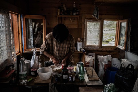 Theo chân người chăn cừu trên vùng đồng cỏ núi Alps - Ảnh 18. Theo chân người chăn cừu trên vùng đồng cỏ núi Alps - Ảnh 18.