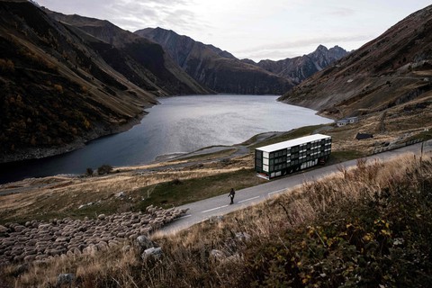 Theo chân người chăn cừu trên vùng đồng cỏ núi Alps - Ảnh 19. Theo chân người chăn cừu trên vùng đồng cỏ núi Alps - Ảnh 19.