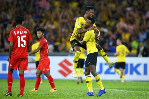 Đè bẹp Myanmar, Malaysia lấy vé vào bán kết - Ảnh 2. Đè bẹp Myanmar, Malaysia lấy vé vào bán kết - Ảnh 2.