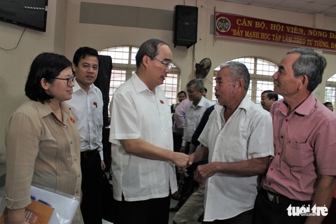 Một cán bộ làm, nhiều người giám sát sao vẫn xảy ra tham nhũng? - Ảnh 1. Một cán bộ làm, nhiều người giám sát sao vẫn xảy ra tham nhũng? - Ảnh 1.
