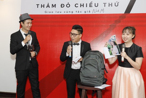 Ba lô trên thảm đỏ - những chuyến đi của Nick M - Ảnh 1. Ba lô trên thảm đỏ - những chuyến đi của Nick M - Ảnh 1.
