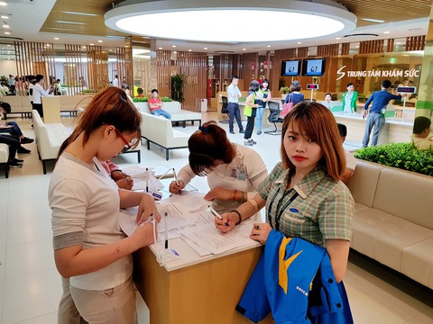 Đầu năm 2019 tăng lương tối thiểu vùng - Ảnh 1. Đầu năm 2019 tăng lương tối thiểu vùng - Ảnh 1.