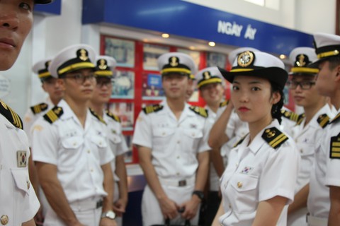 Việt Nam cần đào tạo mới 15.000 sĩ quan, thuyền viên - Ảnh 1. Việt Nam cần đào tạo mới 15.000 sĩ quan, thuyền viên - Ảnh 1.