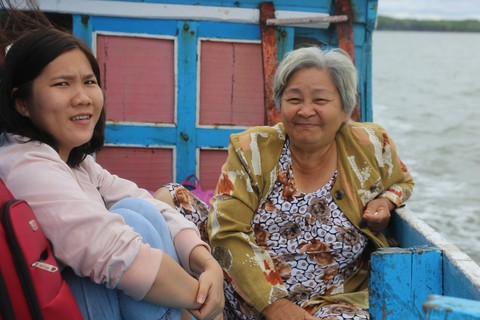 12 chuyến tàu từ đảo Thạnh An vào đất liền ngày đầu tiên sau bão - Ảnh 5. 12 chuyến tàu từ đảo Thạnh An vào đất liền ngày đầu tiên sau bão - Ảnh 5.