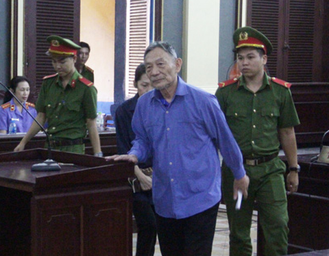 Nguyên tổng giám đốc Công ty Tài chính cao su lãnh 16 năm tù - Ảnh 1. Nguyên tổng giám đốc Công ty Tài chính cao su lãnh 16 năm tù - Ảnh 1.
