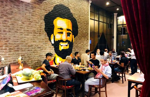 Người Ả Rập ở Việt Nam - kỳ 4: Nhà hàng Ai Cập của ông Mostafa - Ảnh 4. Người Ả Rập ở Việt Nam - kỳ 4: Nhà hàng Ai Cập của ông Mostafa - Ảnh 4.
