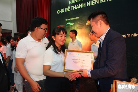 Dự án Atiso Đỏ đoạt giải Nhất hành trình “Tôi yêu Tổ quốc tôi 2018” - Ảnh 3. Dự án Atiso Đỏ đoạt giải Nhất hành trình “Tôi yêu Tổ quốc tôi 2018” - Ảnh 3.