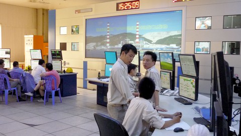 Nhiệt điện đói than, nguy cơ thiếu điện - Ảnh 2. Nhiệt điện đói than, nguy cơ thiếu điện - Ảnh 2.