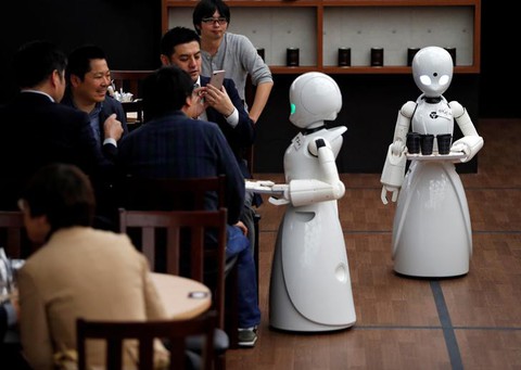 Quán cà phê được phục vụ bằng robot - Ảnh 1. Quán cà phê được phục vụ bằng robot - Ảnh 1.