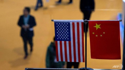 Ông Trump lại đe tăng thuế trừng phạt lên Trung Quốc - Ảnh 1. Ông Trump lại đe tăng thuế trừng phạt lên Trung Quốc - Ảnh 1.