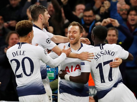 Eriksen tỏa sáng, Tottenham đá bại Inter để nuôi hi vọng đi tiếp - Ảnh 1. Eriksen tỏa sáng, Tottenham đá bại Inter để nuôi hi vọng đi tiếp - Ảnh 1.