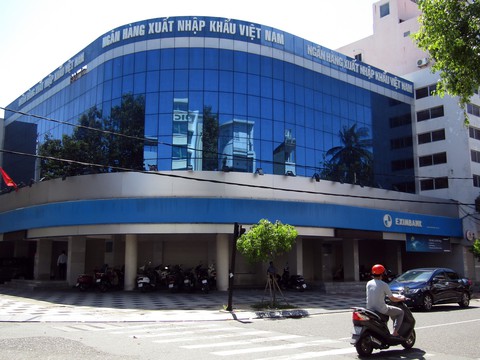 Cho vay gây thất thoát, giám đốc chi nhánh ngân hàng bị… tâm thần - Ảnh 1. Cho vay gây thất thoát, giám đốc chi nhánh ngân hàng bị… tâm thần - Ảnh 1.