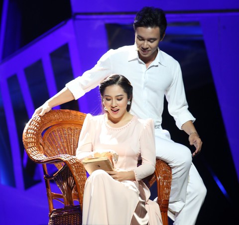 Hà Nội ngày... tháng... năm - những thanh xuân rực rỡ vẫn còn đuối - Ảnh 4. Hà Nội ngày... tháng... năm - những thanh xuân rực rỡ vẫn còn đuối - Ảnh 4.