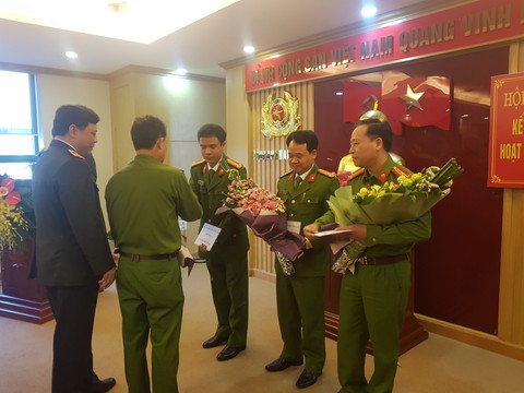 Bắt 7 người dạy dỗ lại cách làm người nhân viên 19 tuổi đến chết - Ảnh 2. Bắt 7 người dạy dỗ lại cách làm người nhân viên 19 tuổi đến chết - Ảnh 2.