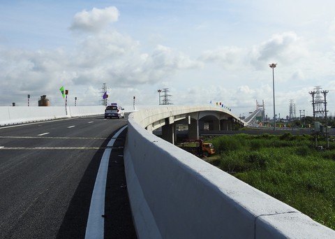 Quảng Ninh khẳng định cầu Bạch Đằng không bị lún võng - Ảnh 3. Quảng Ninh khẳng định cầu Bạch Đằng không bị lún võng - Ảnh 3.