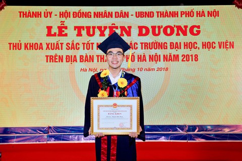 Thủ khoa tốt nghiệp: xin việc cũng rất khó khăn - Ảnh 5. Thủ khoa tốt nghiệp: xin việc cũng rất khó khăn - Ảnh 5.