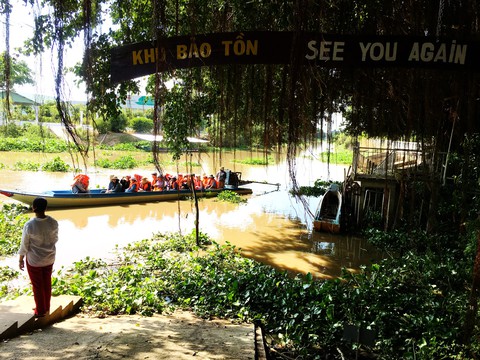 Bỏ phố, rong chơi cánh đồng bất tận - Ảnh 17. Bỏ phố, rong chơi cánh đồng bất tận - Ảnh 17.