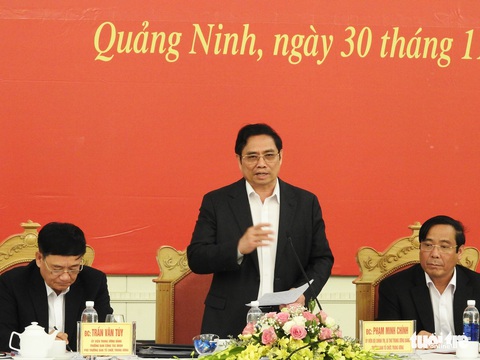 Cán bộ luân chuyển không nên câu nệ chuyện chức vụ - Ảnh 4. Cán bộ luân chuyển không nên câu nệ chuyện chức vụ - Ảnh 4.