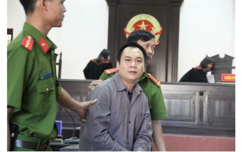 Hủy 2 bản án của tòa Thái Nguyên vụ lùi xe trên cao tốc - Ảnh 1. Hủy 2 bản án của tòa Thái Nguyên vụ lùi xe trên cao tốc - Ảnh 1.