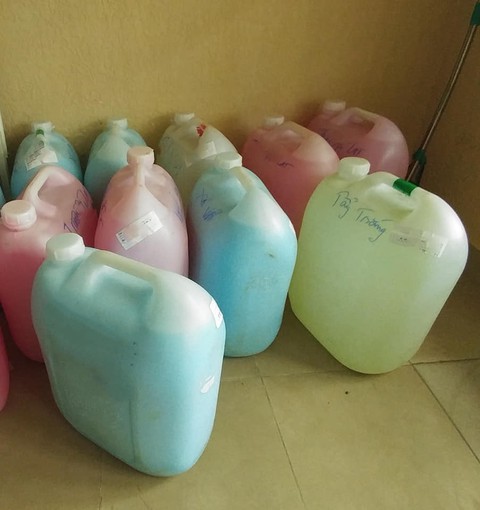 Vào khách sạn, không dám dùng kem đánh răng, dầu gội, sữa tắm - Ảnh 3. Vào khách sạn, không dám dùng kem đánh răng, dầu gội, sữa tắm - Ảnh 3.