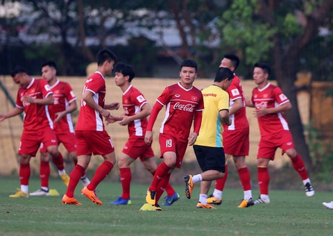 HLV Park: Chúng tôi nỗ lực để vô địch AFF Cup - Ảnh 3. HLV Park: Chúng tôi nỗ lực để vô địch AFF Cup - Ảnh 3.