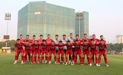 HLV Park: Chúng tôi nỗ lực để vô địch AFF Cup - Ảnh 6. HLV Park: Chúng tôi nỗ lực để vô địch AFF Cup - Ảnh 6.