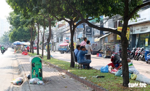 Rác, rác và rác tràn lan đường phố Sài Gòn - Ảnh 17. Rác, rác và rác tràn lan đường phố Sài Gòn - Ảnh 17.